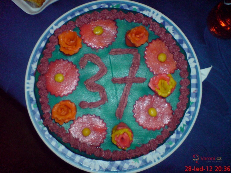 Kakaový korpus na dort - fotografie 3