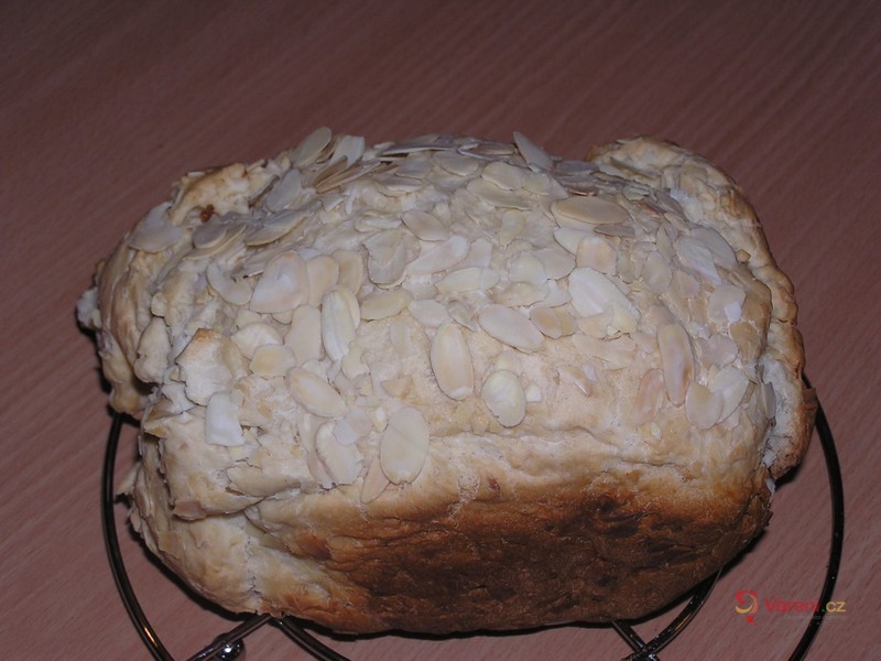 Mandlový chléb