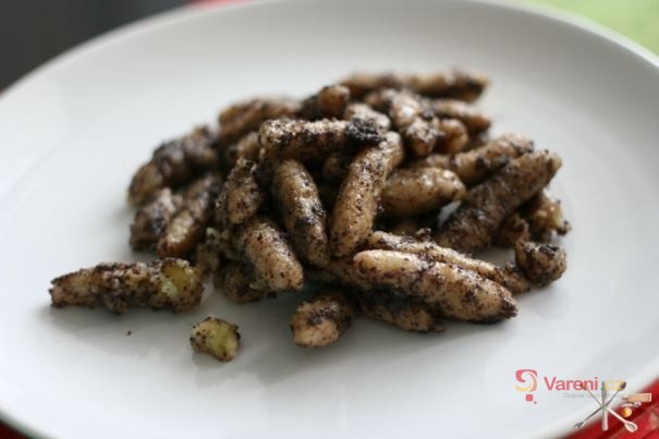 Pravé šišky s mákem - fotografie 4