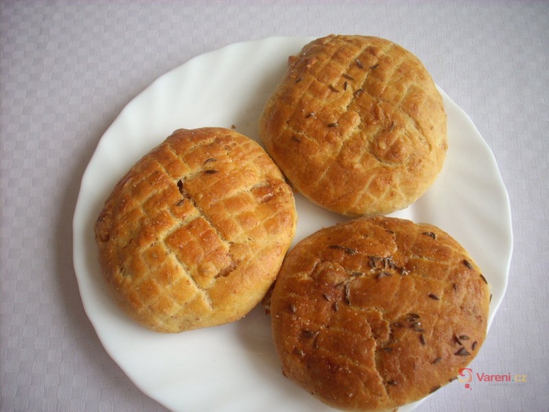 Kynuté škvarkové placky - fotografie 2