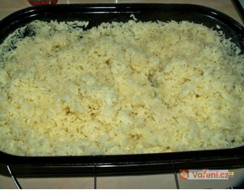 Dušená rýže s hřebíčkem