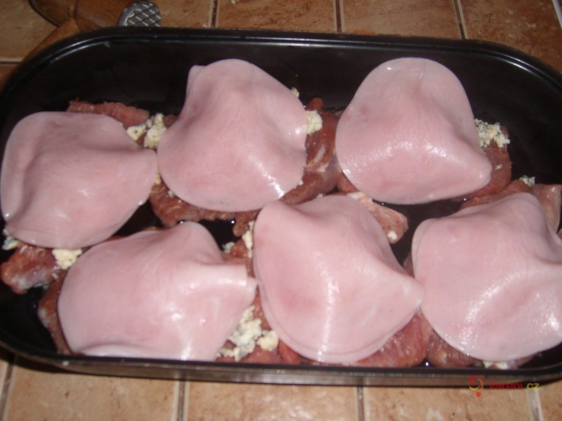 Vepřové medailonky s nivou - fotografie 5