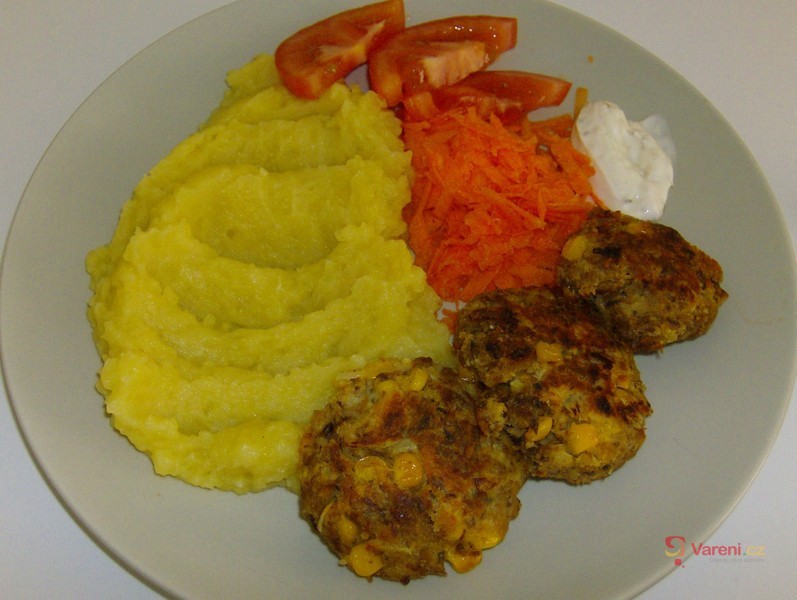 Tuňákové karbanátky s kukuřicí - fotografie 2