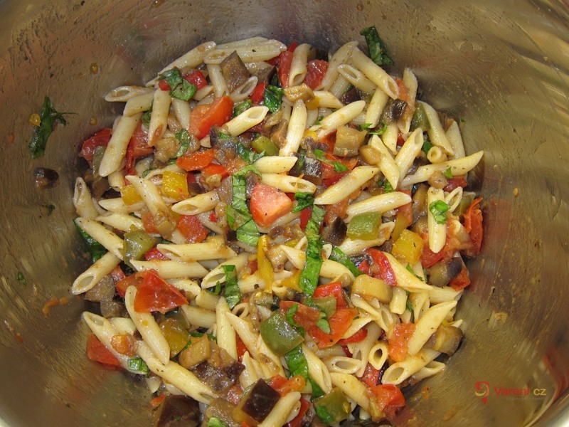 Těstoviny s lilkem - fotografie 4