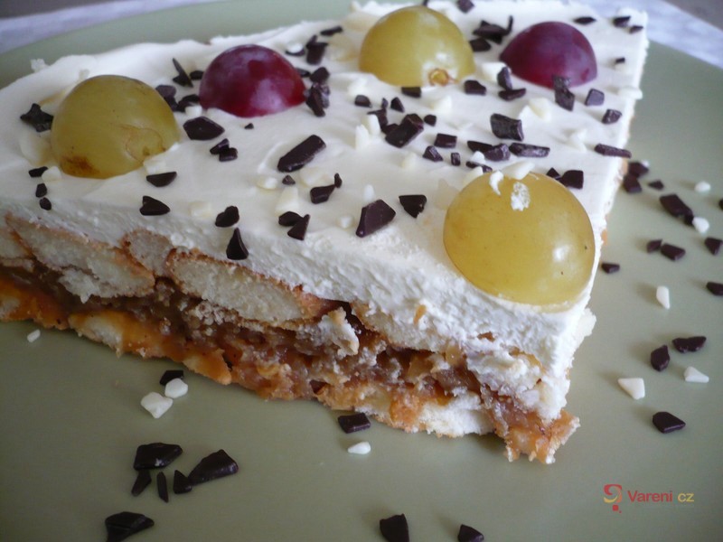 Nepečený jablkový moučník - fotografie 2