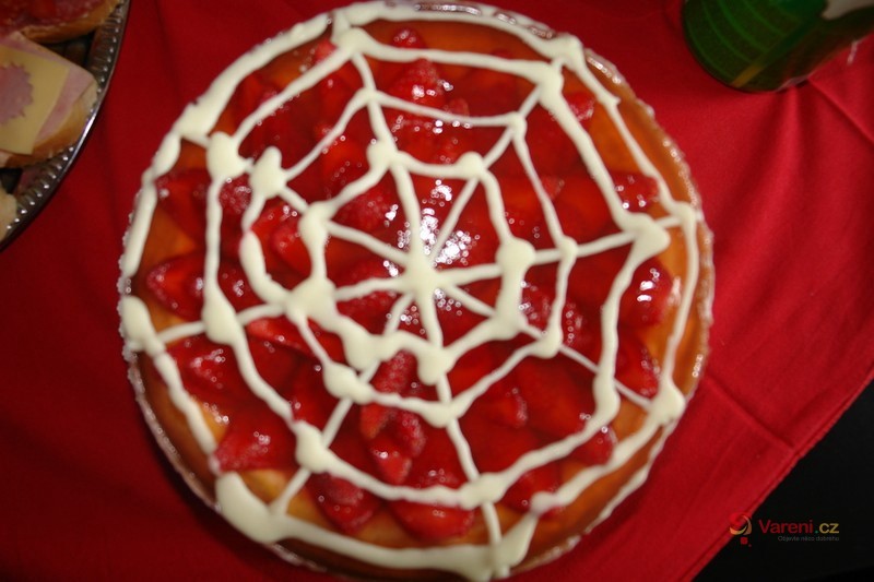 Jahodovo-tvarohový dort - fotografie 3