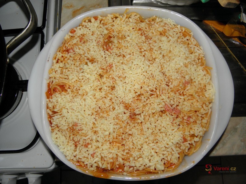 Zapečené špagety s Tompou - fotografie 3