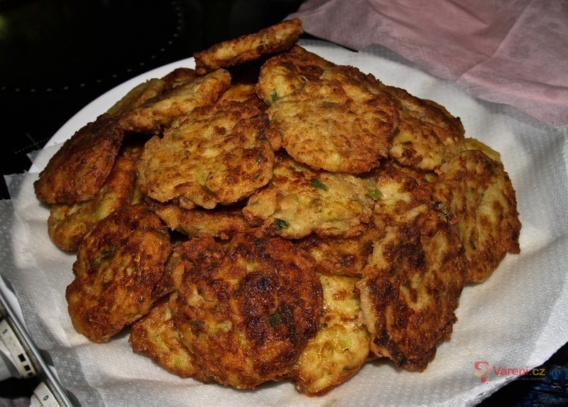 Cuketové karbanátky se sýrem - fotografie 2