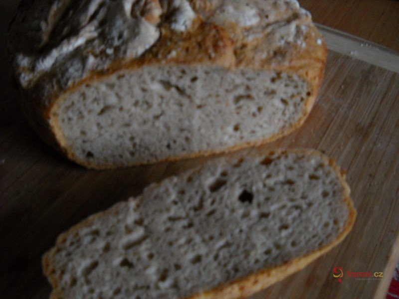 Bramborový chléb z hrnce