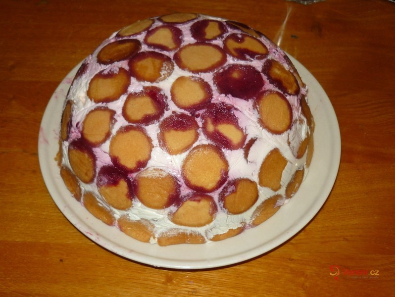 Nepečený smetanový dort s piškoty