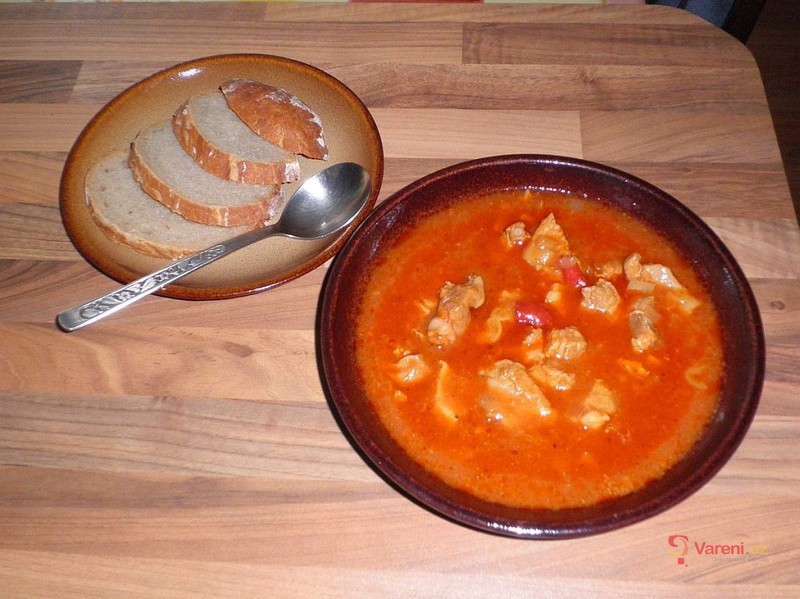 Troubový guláš - fotografie 2