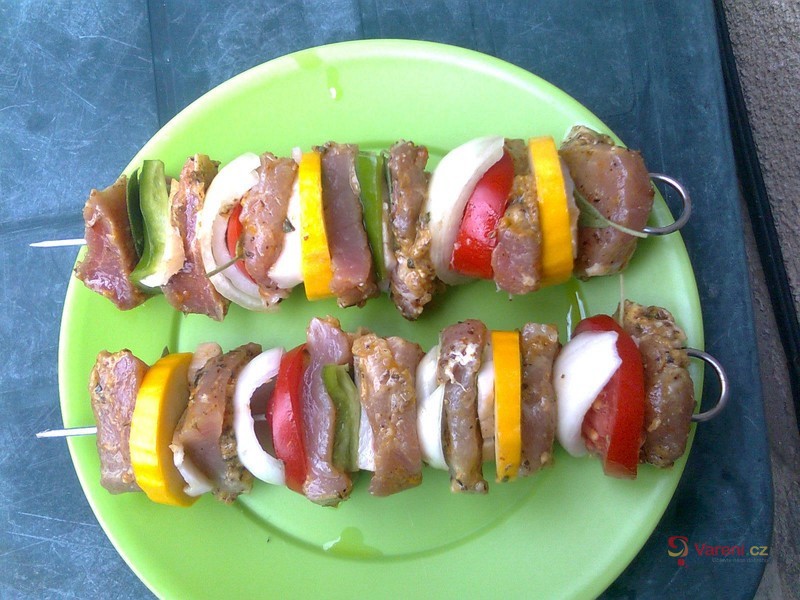 Špízy z vepřové panenky na pivu - fotografie 2