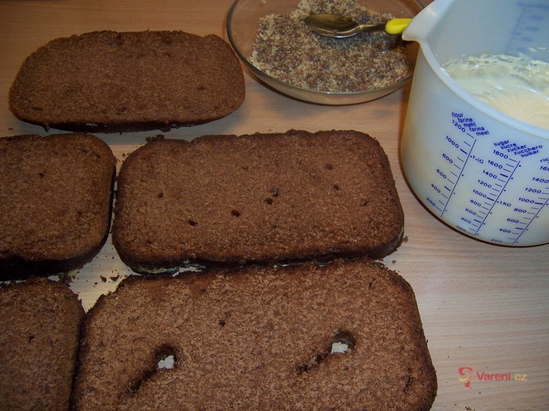 Medové řezy z domácí pekárny - fotografie 5