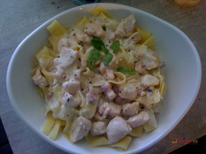 Tagliatelle v sýrové omáčce - fotografie 2