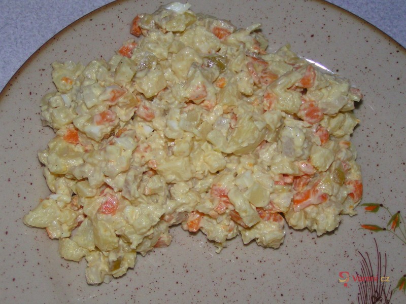 Dietní bramborový salát - fotografie 4