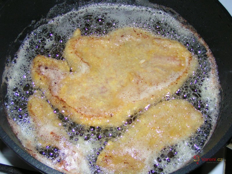 Smažené kuřecí řízky - fotografie 3