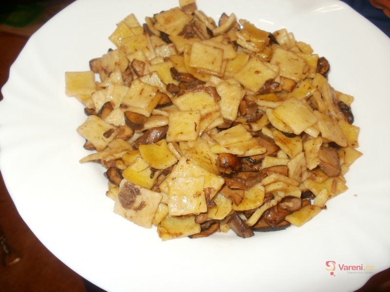 Domácí fleky s houbami - fotografie 2