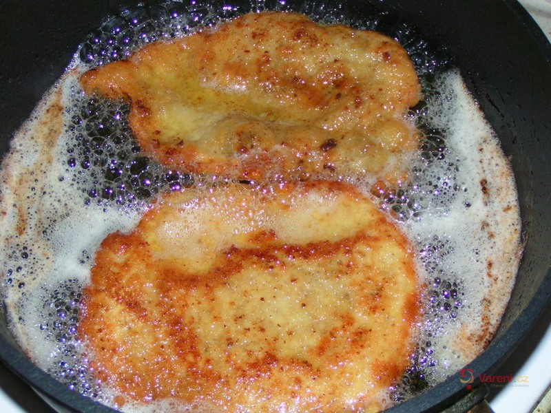 Smažené kuřecí řízky - fotografie 4