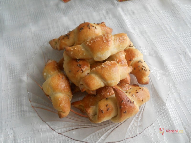Domácí rohlíky z trouby - fotografie 3