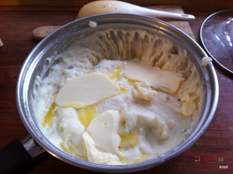 Hovězí pečeně na žampionech - fotografie 2