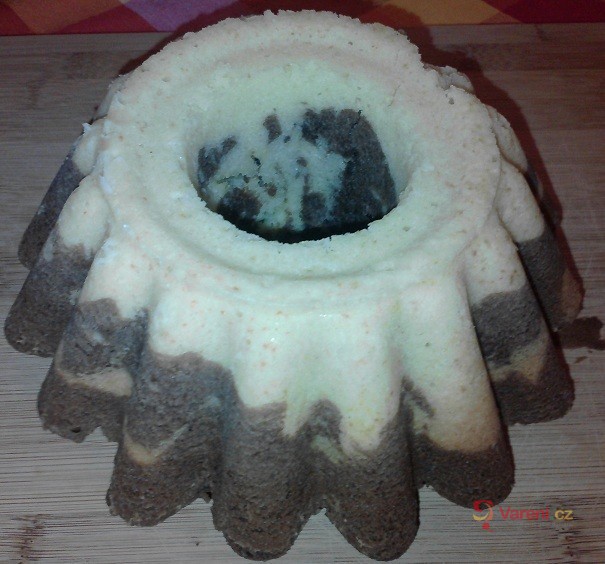 Babiččina bábovka - fotografie 3