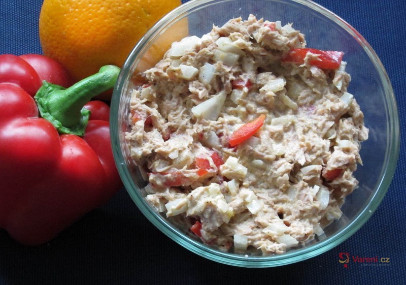 Tuňáková pomazánka s pomerančem a paprikou - fotografie 2