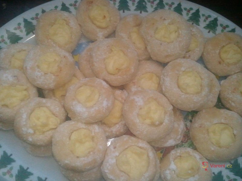 Nekynuté šlehačkové koláčky - fotografie 3