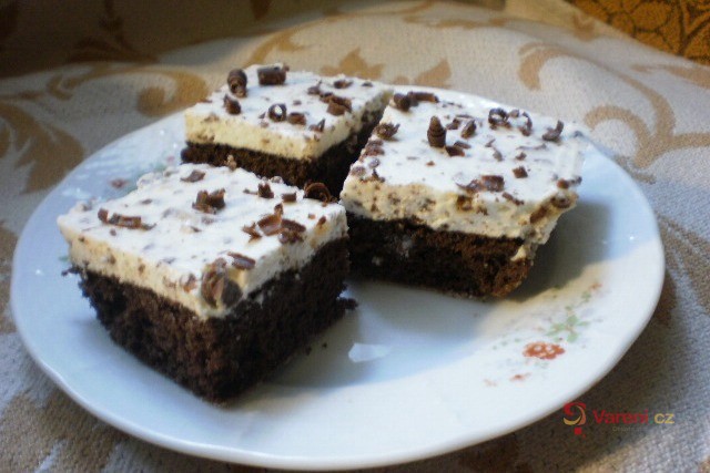 Čokoládové řezy stracciatella - fotografie 2