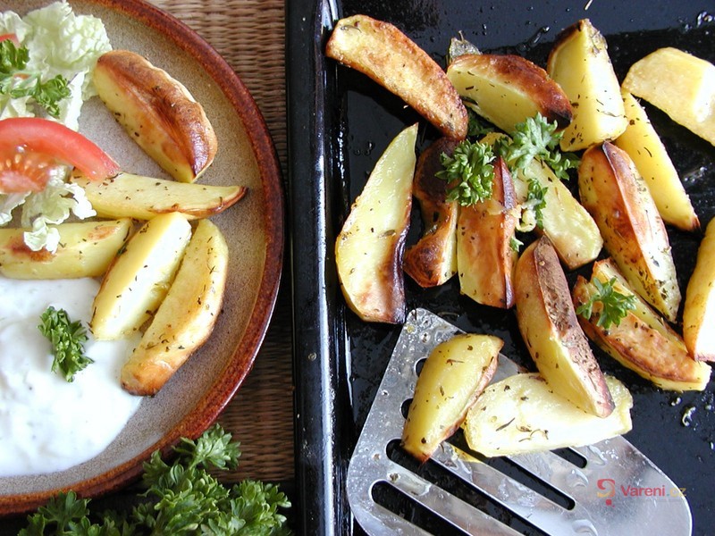 Pečené provensálské brambory