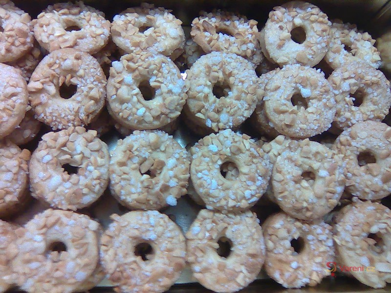 Arašídové věnečky - fotografie 3