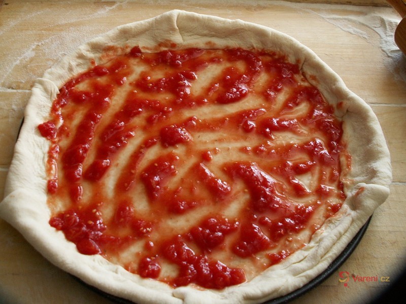 Pizza všehochuť - fotografie 2