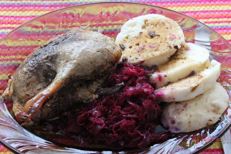 Kachna pečená s jablky a medem - fotografie 2