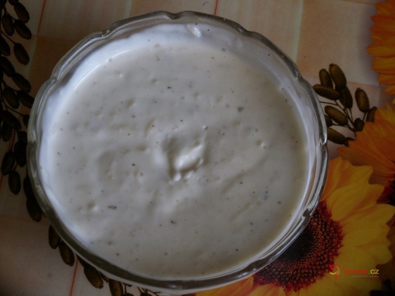 Česnekové dipy - fotografie 3