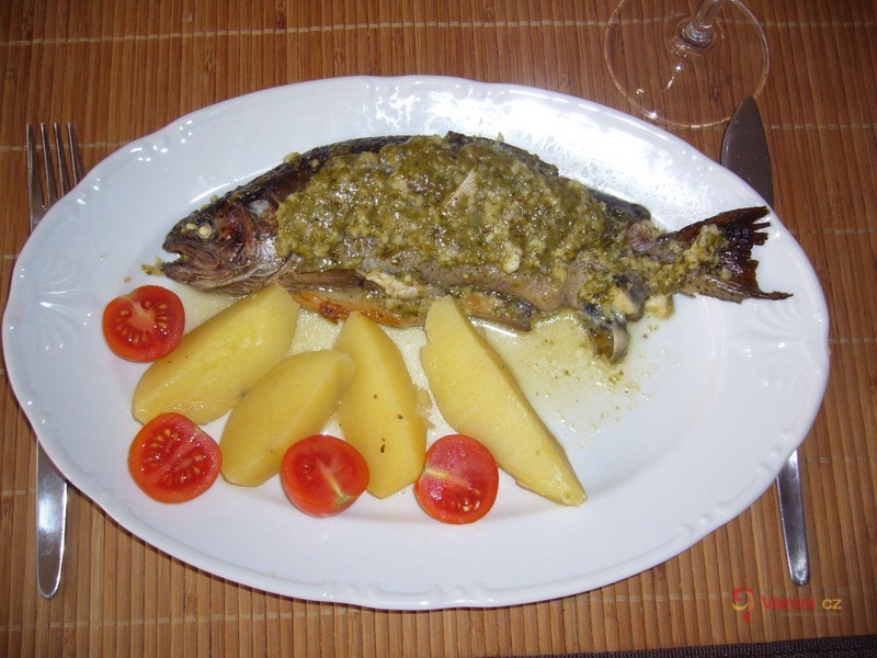 Pstruh na bílém víně - fotografie 2