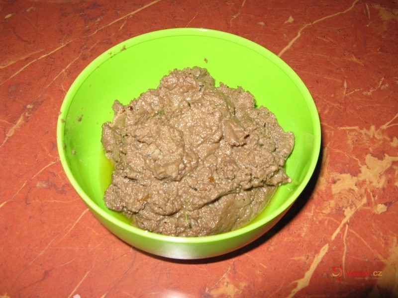 Rychlá škvarková pomazánka - fotografie 2