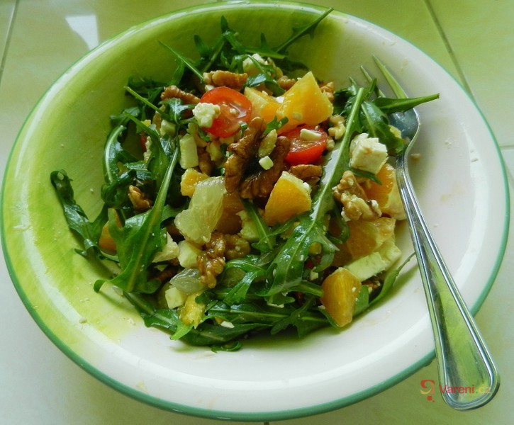 Medový salát s rukolou a pomerančem - fotografie 2