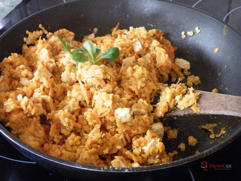 Tofu s červenou čočkou - fotografie 3