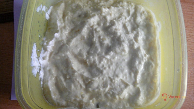 Dietní tvarohovo-česneková pomazánka - fotografie 3