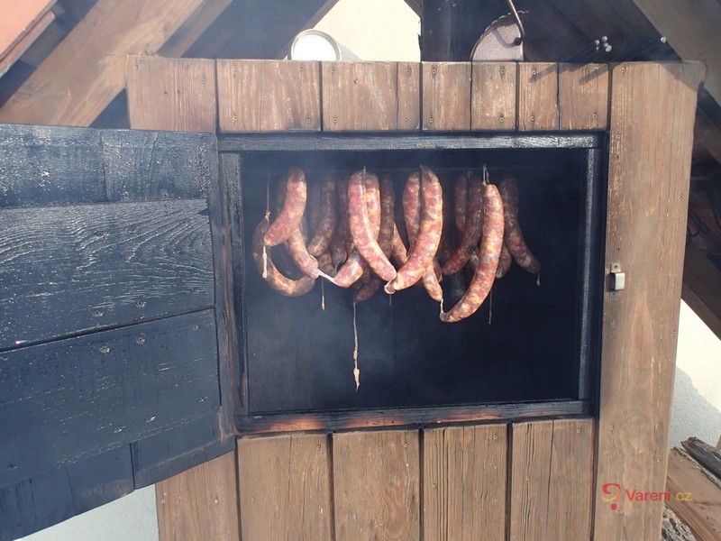 Domácí klobásy - fotografie 3