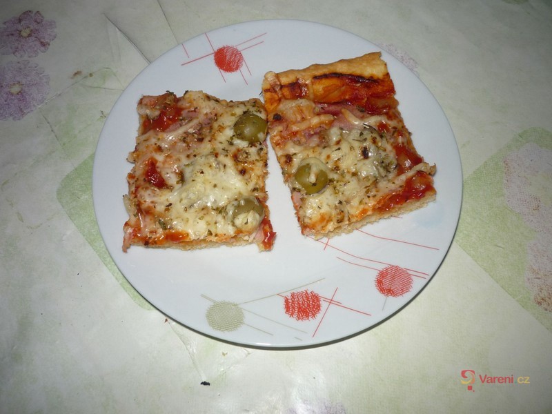 Pizza těsto - fotografie 3