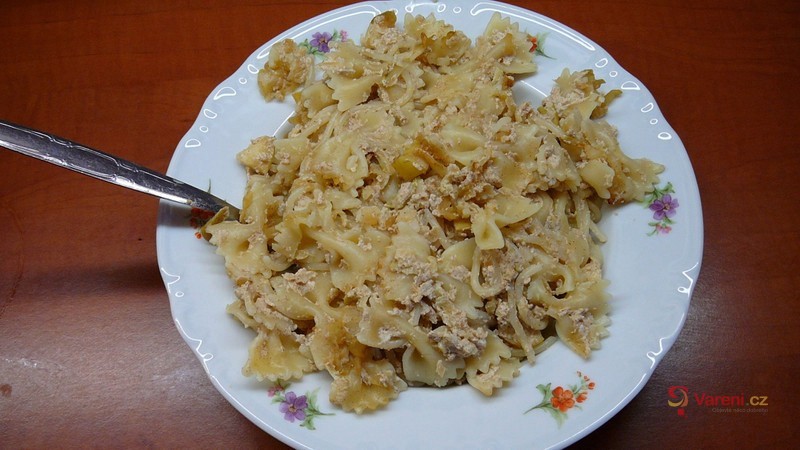 Zapečené sladké těstoviny s tvarohovou omáčkou - fotografie 2