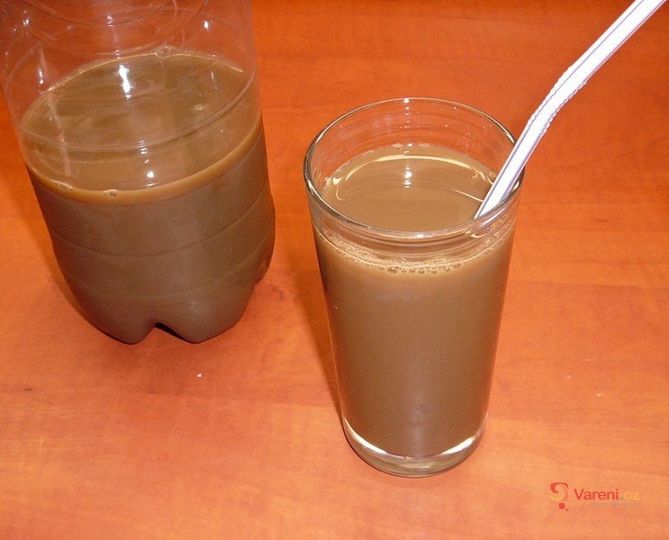 Dietní ledová káva s mlékem - fotografie 2