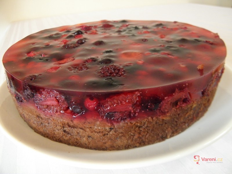 Kakaový dort s ovocem - fotografie 3