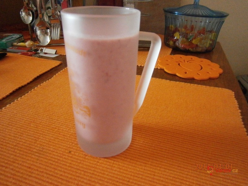 Jahodové osvěžení s kokosem - fotografie 2