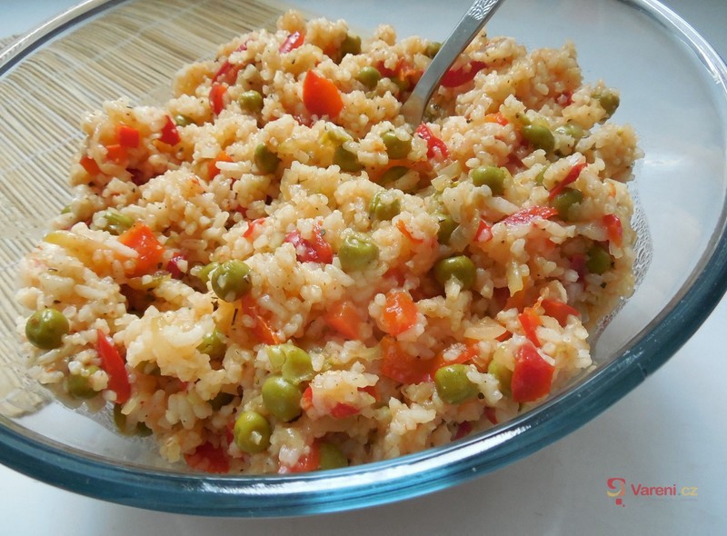 Rýžový salát s cuketou