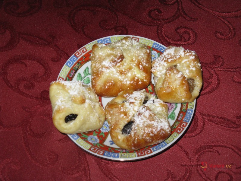 Rychlé kynuté koláčky - fotografie 3