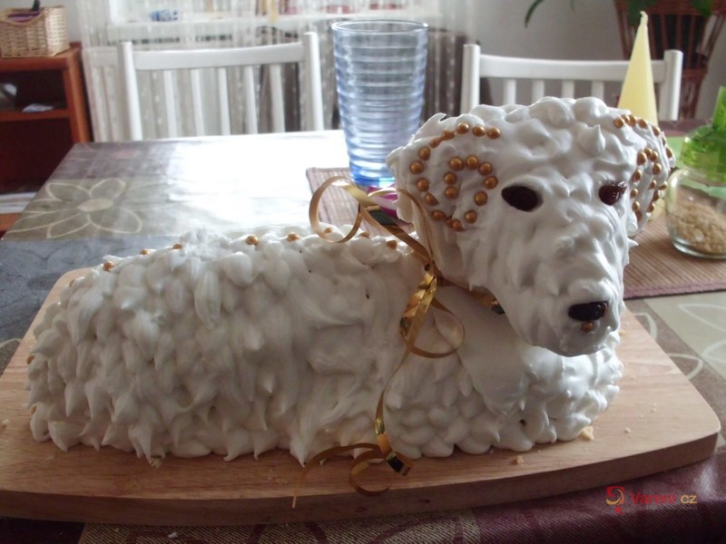 Velikonoční beránek s bílkovým sněhem - fotografie 2