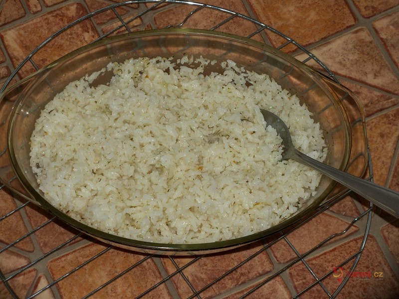 Česneková rýže - fotografie 3