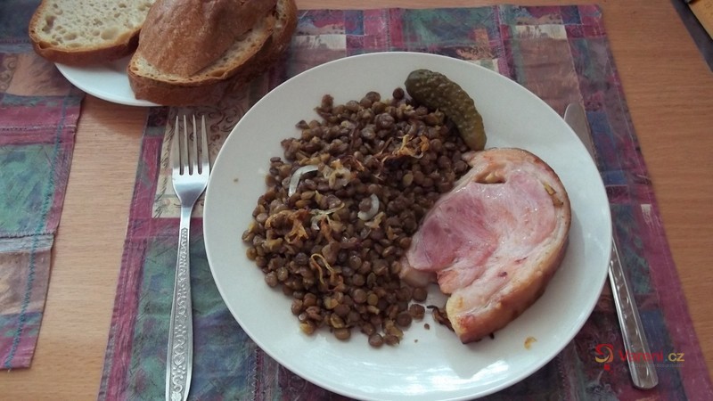 Suchá čočka s uzenou krkovicí - fotografie 2