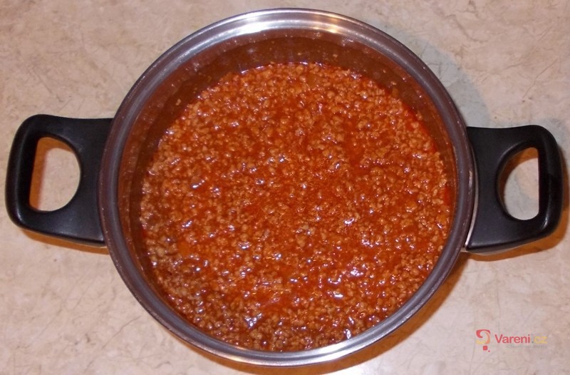 Omáčka z mletého masa na špagety - fotografie 2